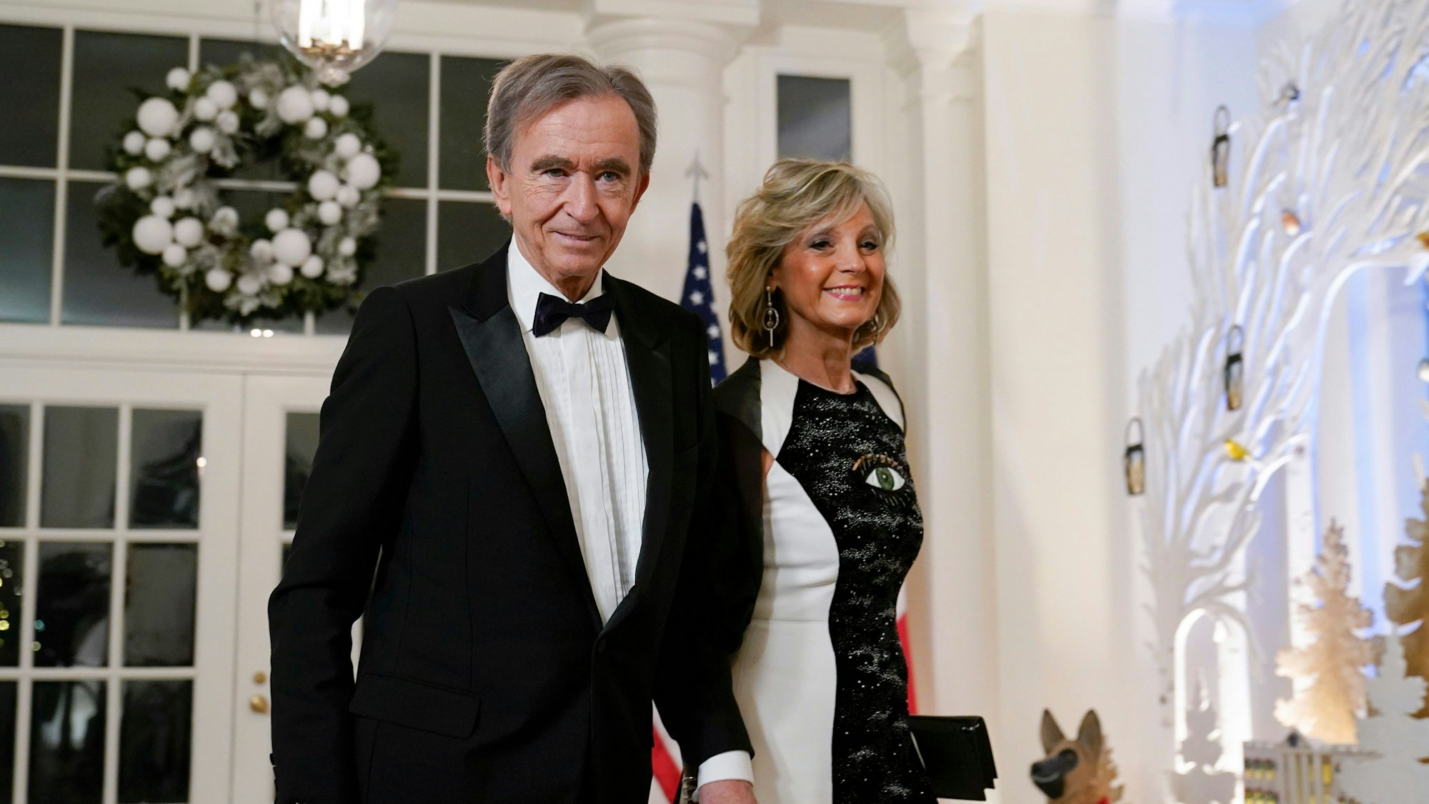 Bernard Arnault, Chairman und CEO von LVMH Moët Hennessy, und seine Frau Hélène Mercier-Arnault bei einem Staatsbankett im Weißen Haus