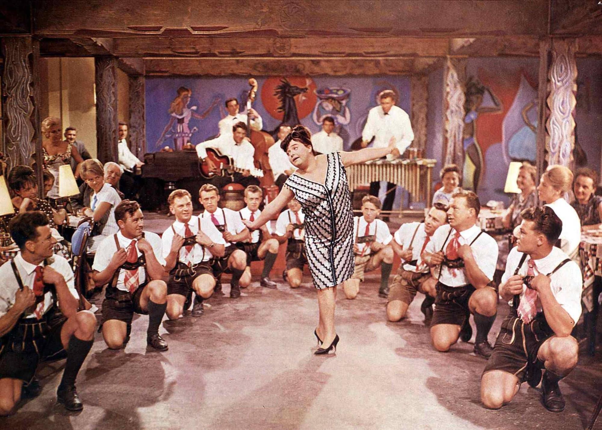 Maxi Trude Herr sorgt fuer Stimmung 1961 UnitedArchives01328202
