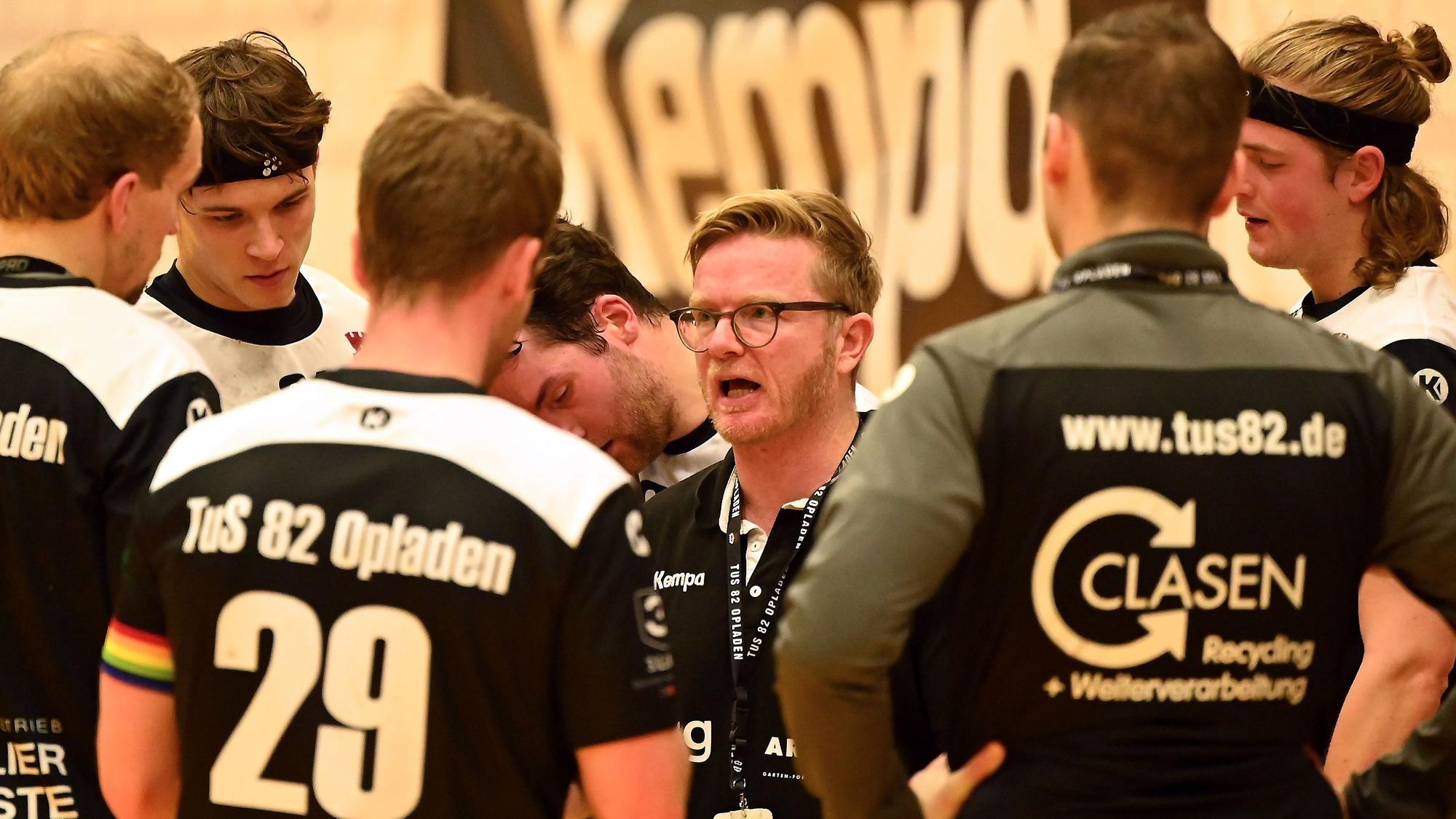 03.12.2022,-Handball-Tus Opladen - Bergische Panther
Fabrice Voigt (Opladen)
Foto: Uli Herhaus