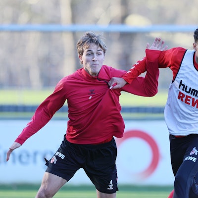 1. FC Köln, Training, von links:Timo Hübers, Davie Selke (1. FC Köln)