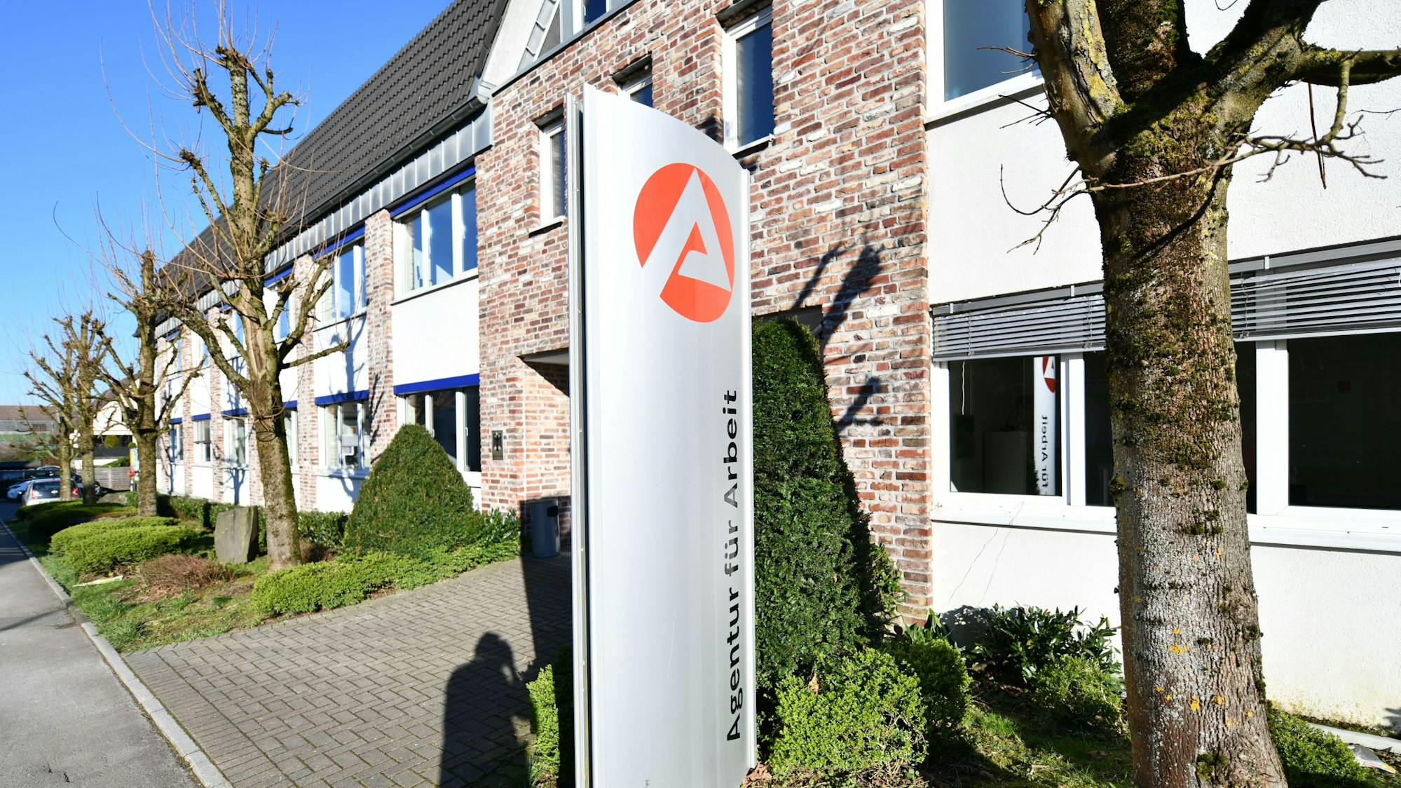 Die Hauptgeschäftsstelle der Agentur für Arbeit in Bergisch Gladbach schließt ihre oberbergischen Niederlassungen in den Städten Waldbröl und Wipperfürth zum 1. Januar 2027. Hier zu sehen ist der Standort in Wipperfürth.