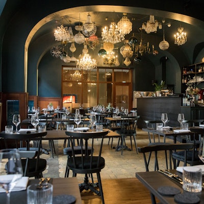 Ansichten des Restaurants „Augustin“