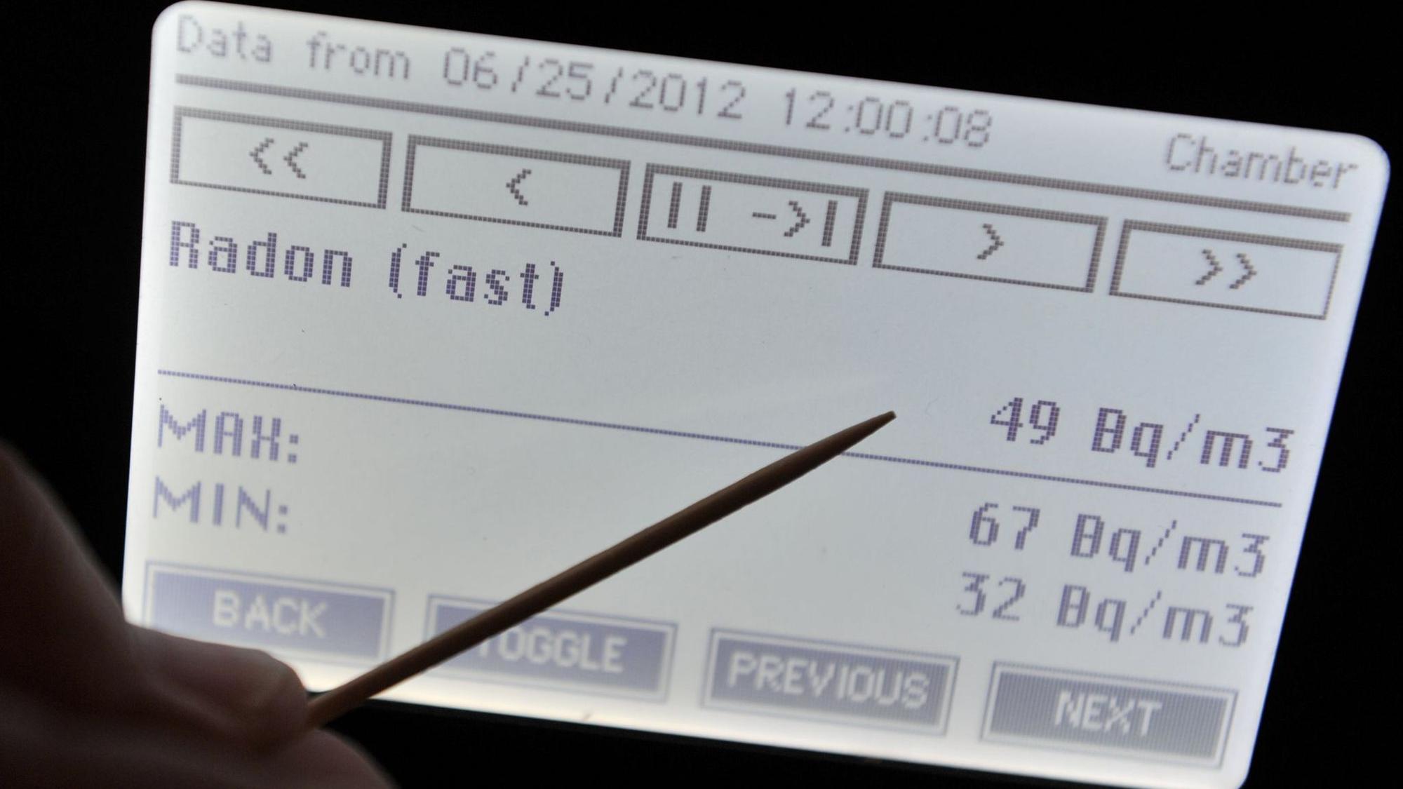 Das Display eines Radion-Messgerätes.