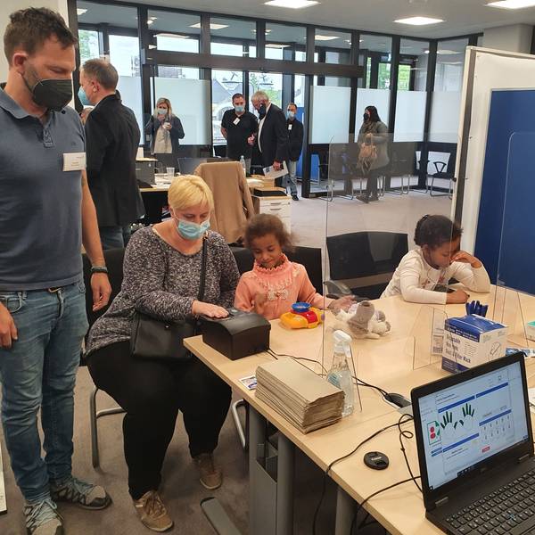 Geflüchtete aus der Ukraine werden biometrisch erfasst.