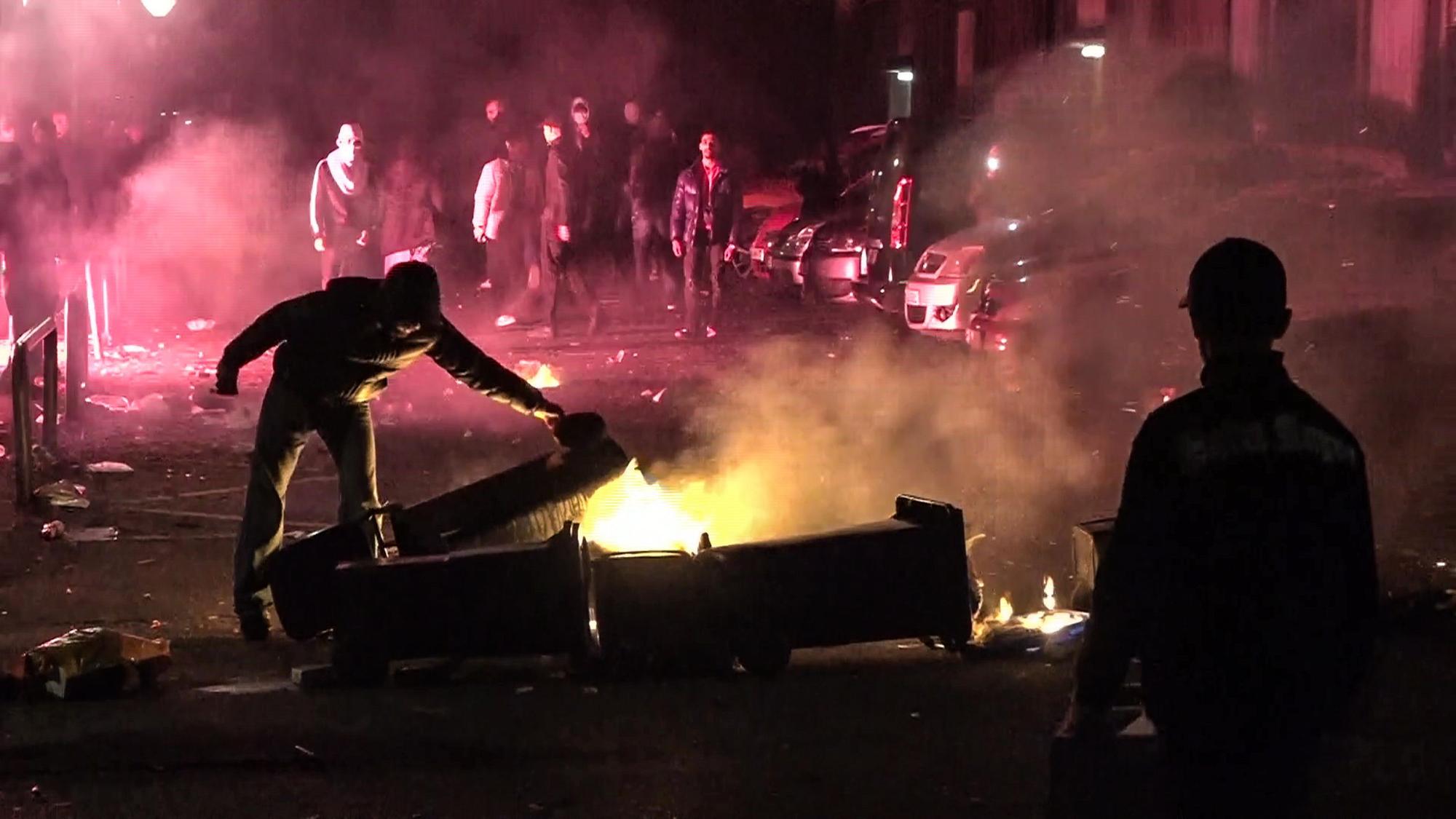 Unfassbare Szenen spielten sich in der Silvesternacht (01.01.2023) in Hagen-Altenhagen ab. Im Hagener Stadtteil wurde eine neue Dimension der Eskalationsstufe erreicht.