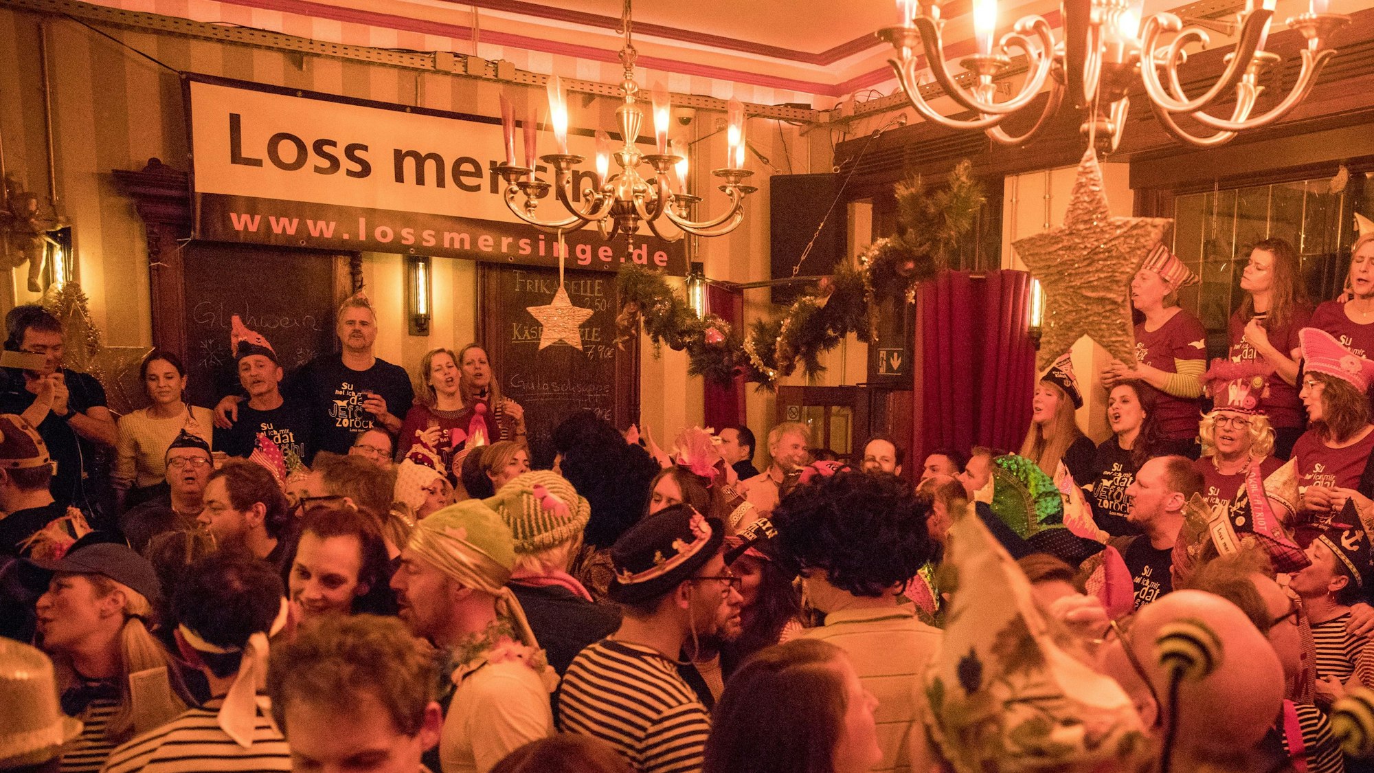 04.01.2023, Köln: Auftaktveranstaltung der Kneipentour von "Loss mer Singe" im Lapidarium.
Foto: Michael Bause