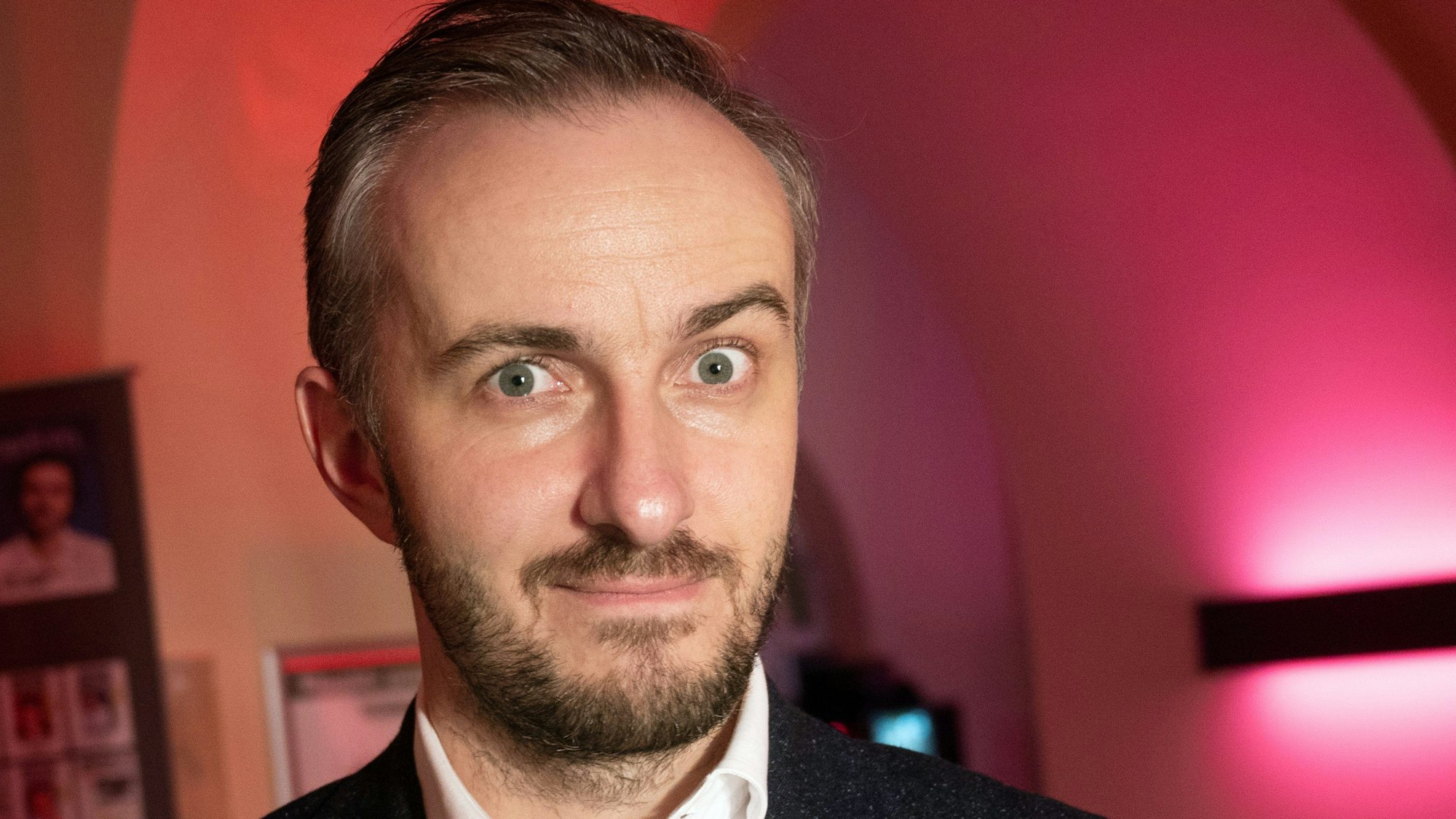 Jan Böhmermann hat auf die einstweilige Verfügung in seinem ganz eigenen Stil reagiert. (Archivbild)