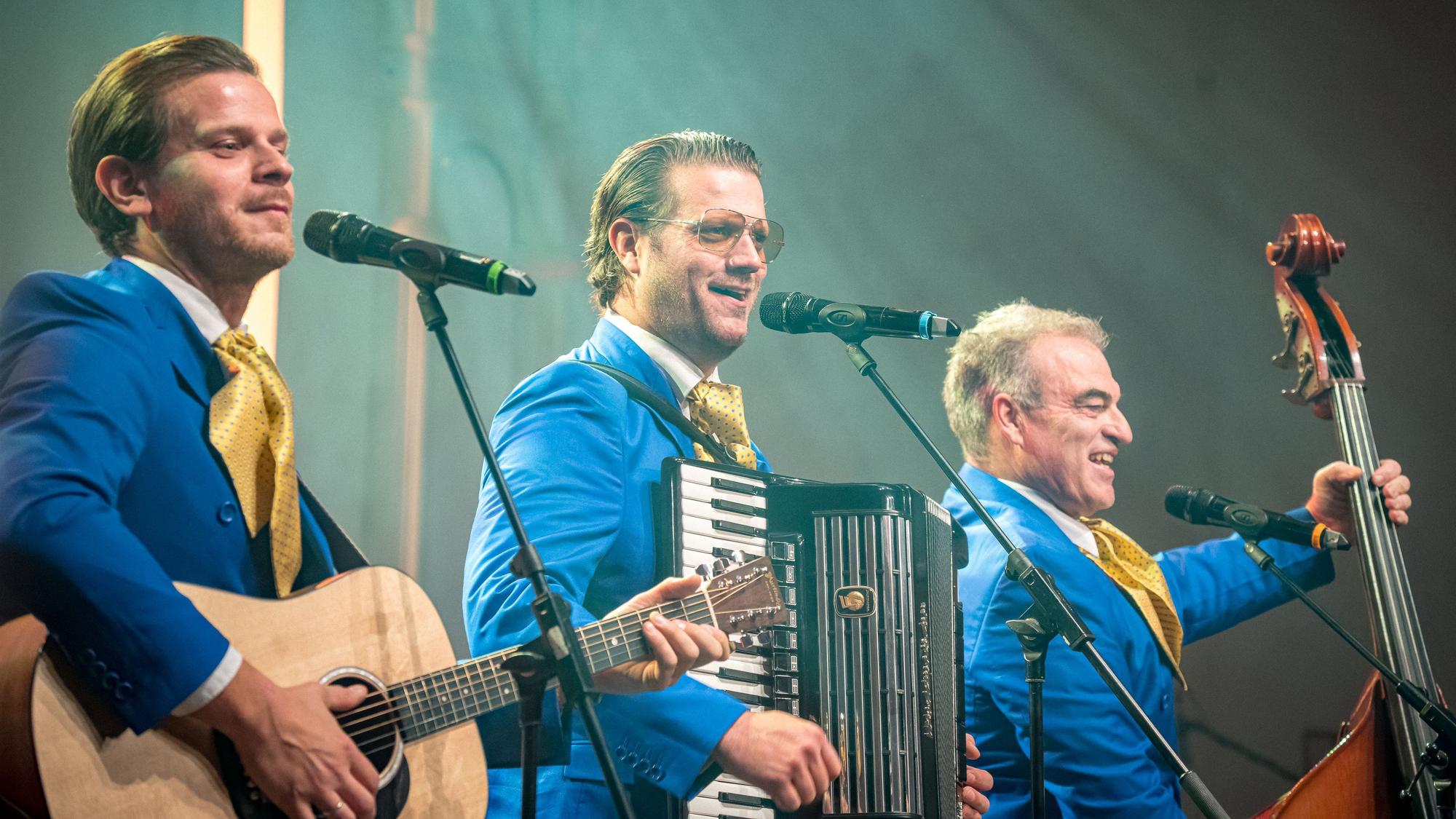 Rabaue, Gala Jubiläum Festkomitee in der Flora