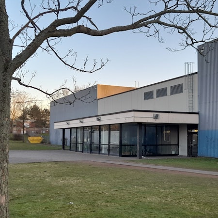 Turnhalle an der Heinrich-Böll-Gesamtschule in Köln-Chorweiler