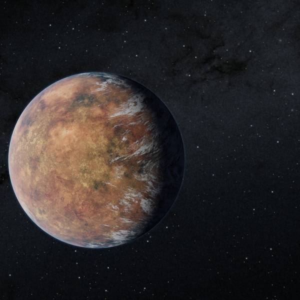 Die NASA hat in einer Gruppe aus Planeten den Planeten TOI 700e entdeckt, der der Erde ziemlich ähnlich ist. Im Hintergrund ist der Zwillingsplanet TOI 700d zu sehen.