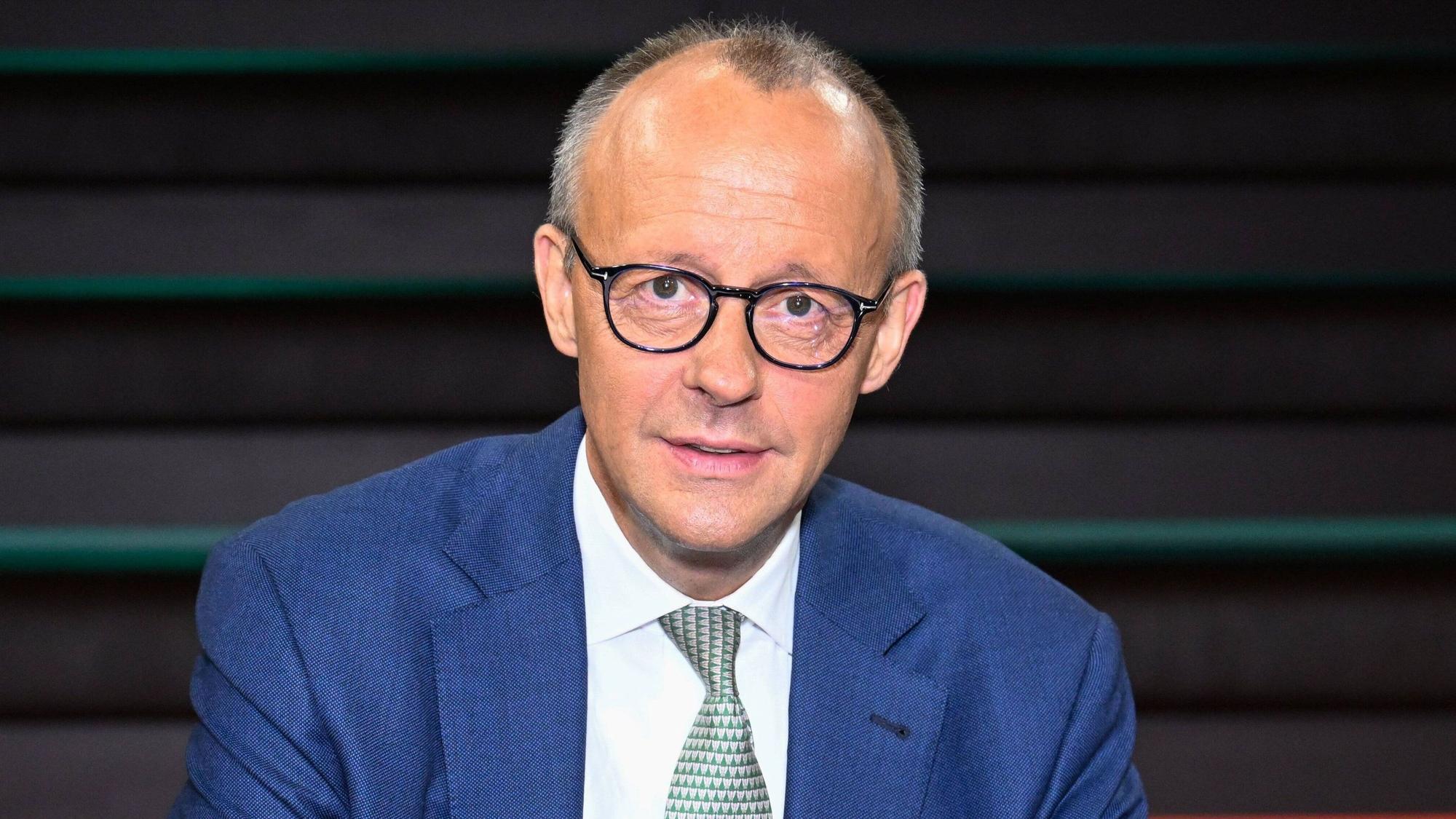Friedrich Merz im Studio der ZDF-Talkshow „Markus Lanz“. Der Auftritt des CDU-Chefs sorgte am Dienstagabend für Wirbel.