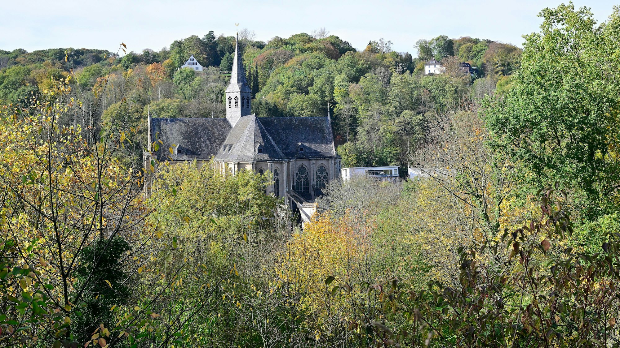 Der Altenberger Dom im Herbst