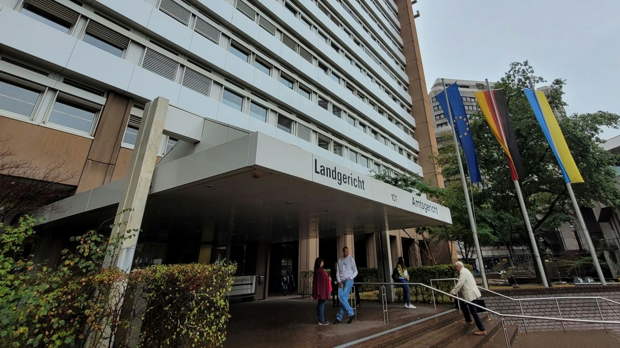 Der Eingangsbereich des Kölner Landgerichts