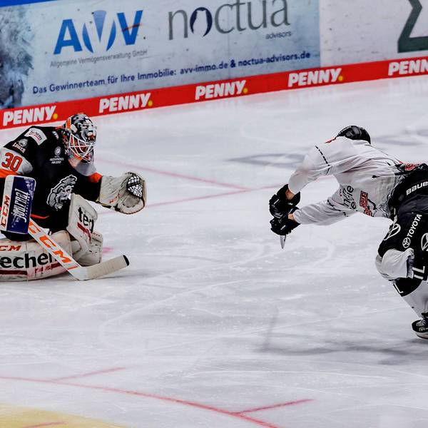 Nicholas Baptiste erzielte das dritte Tor für die Kölner Haie.