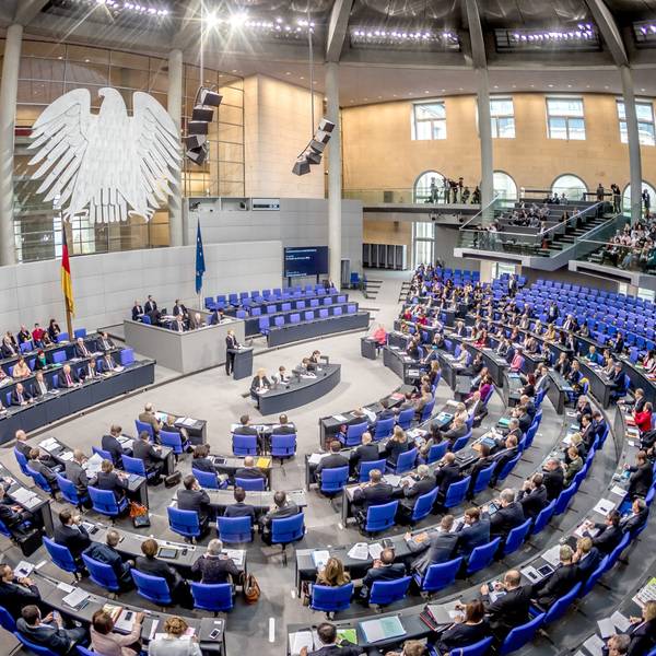Der Plenarsaal während einer Sitzung des Deutschen Bundestages
