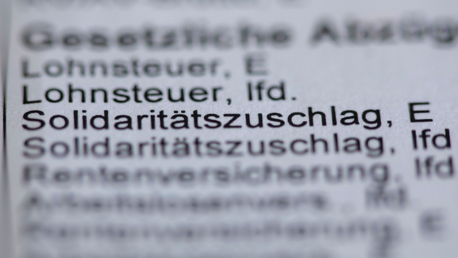 Auf einem Steuerbescheid wird der Posten Solidaritätszuschlag ausgewiesen