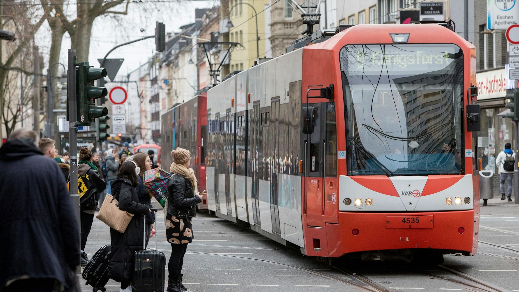 Jahnstraße, nahe der Haltestelle Zülpicher Platz