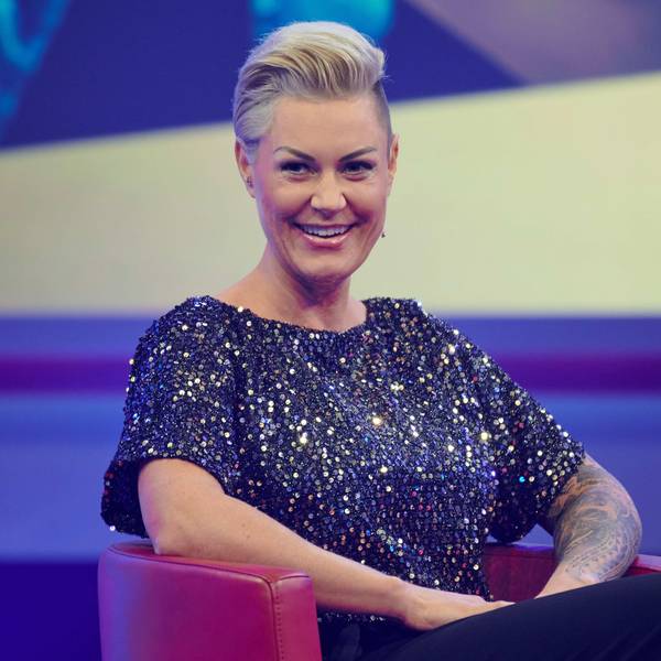 Die Ärztin Carola Holzner beim RTL Jahresrückblick. Sie wird auch weiter mit eigener Sendung im TV zu sehen sein.