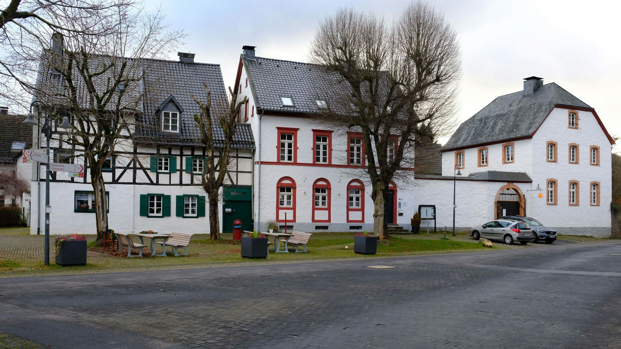 Historische Häuser im Ortskern von Schleiden-Olef.