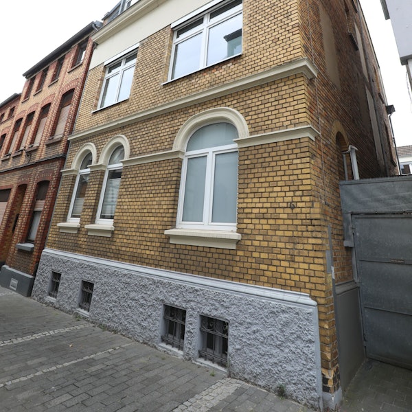 Kellerstraße 6 als Standort für Geburtshaus Siebengebirge im Gespräch