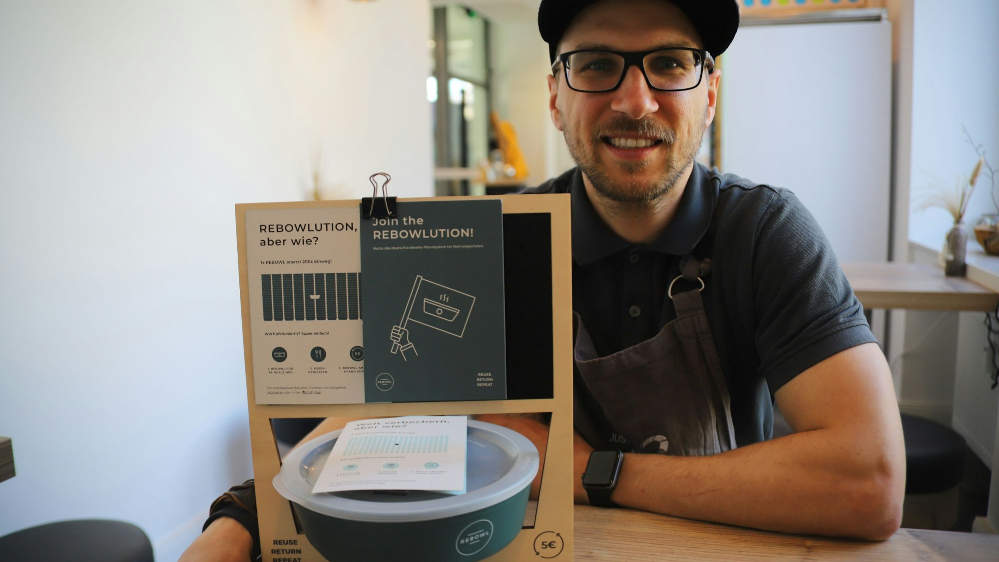 Matthias Nowak arbeitet mit dem System Rebowlution als Mehrwegsystem für Außer-Haus-Gastronomie.