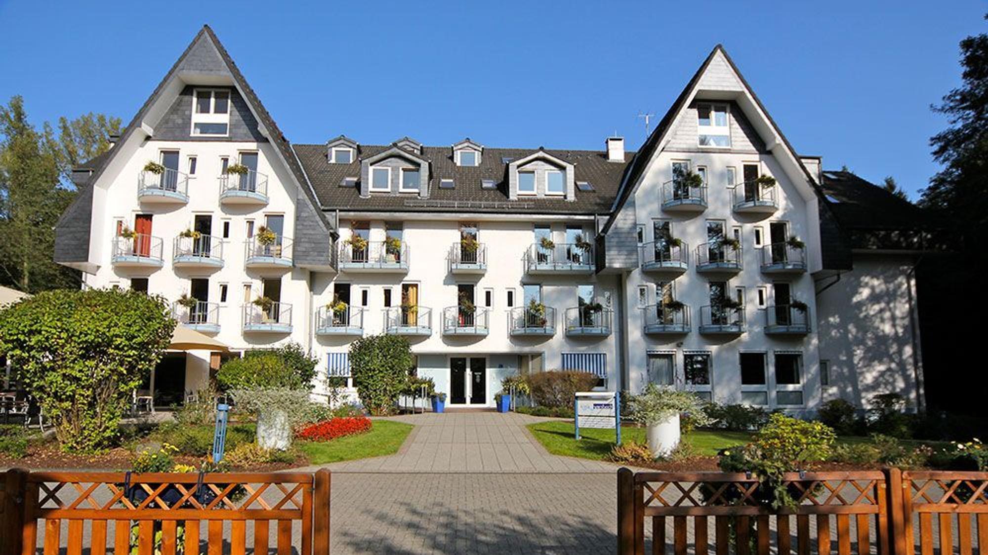 Hauptgebäude der Klinik Wersbach