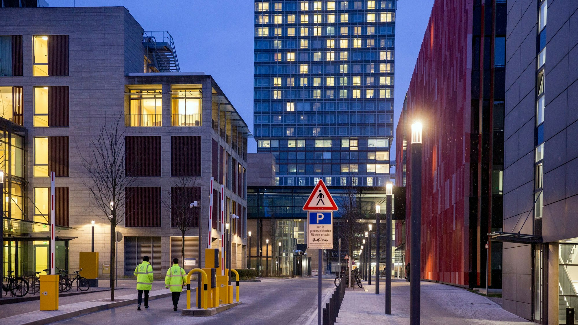 Das Bettenhaus der Uniklinik Köln