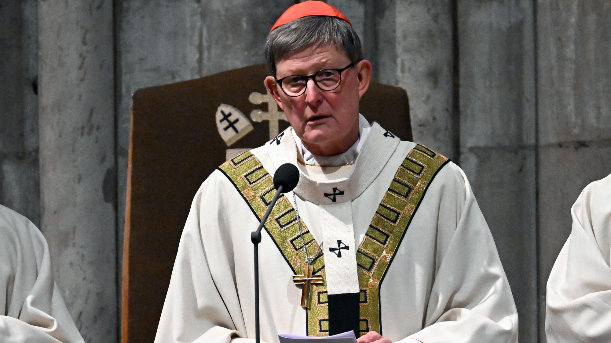 Kardinal Rainer Maria Woelki spricht beim Soldatengottesdienst im Kölner Dom.