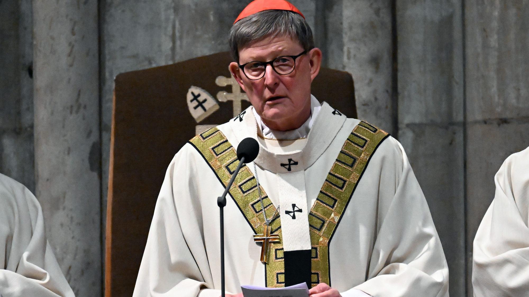 Kardinal Rainer Maria Woelki spricht beim Soldatengottesdienst.