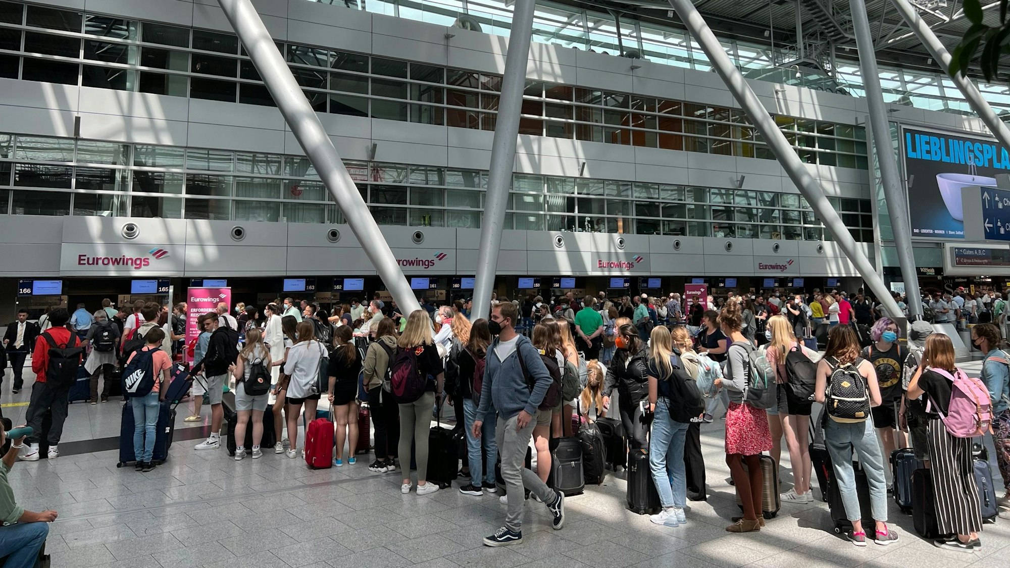 Der Flughafen Düsseldorf im vergangenen Sommer.