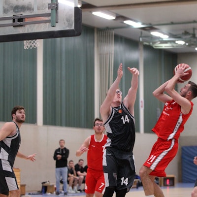 Zülpichs Luke Jung bei einem Wurf. Zehn Treffer erzielte er vor seiner Verletzung.