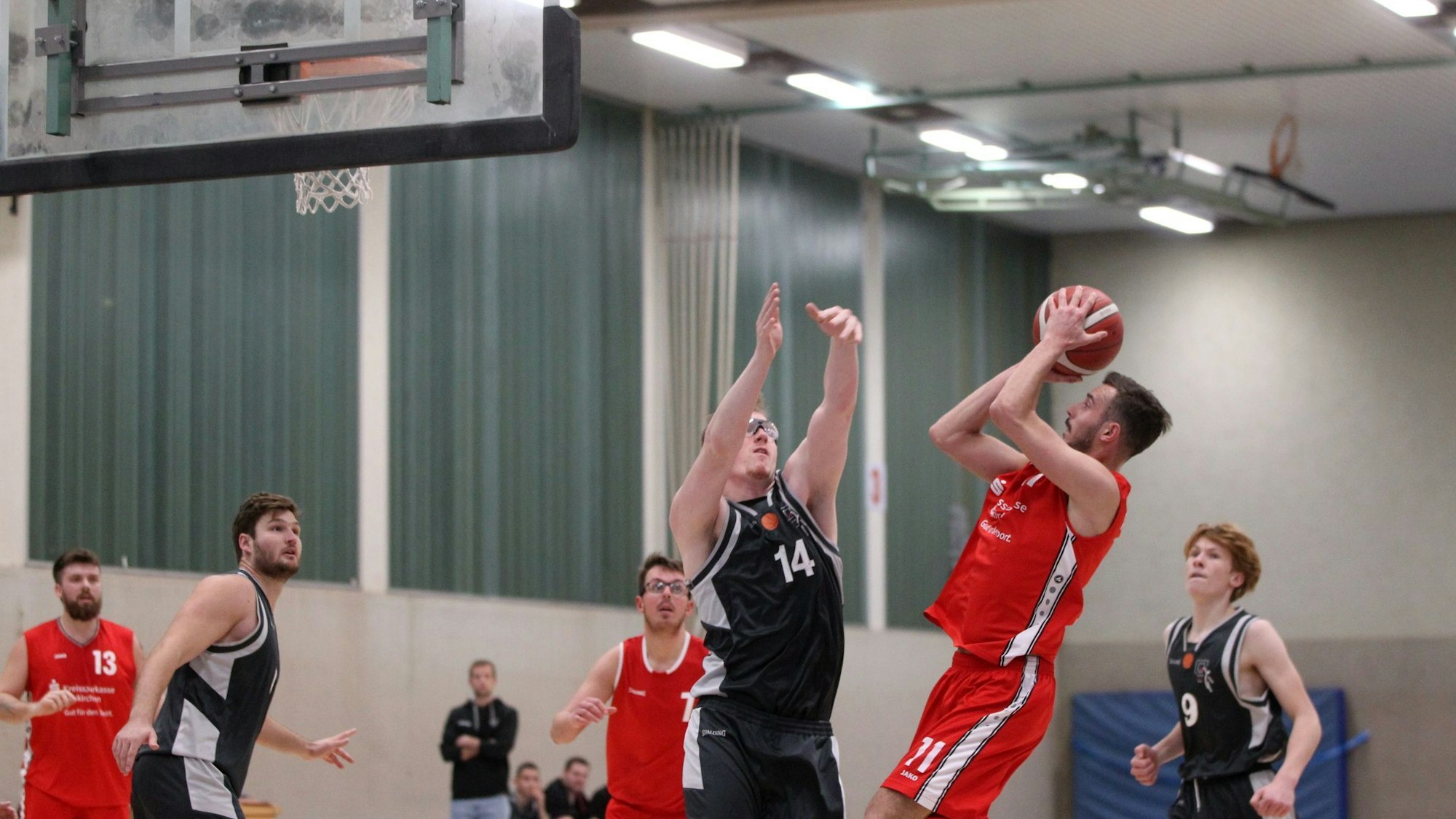 Zülpichs Luke Jung bei einem Wurf. Zehn Treffer erzielte er vor seiner Verletzung.