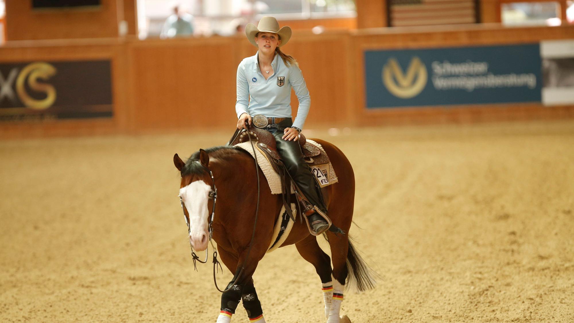 Gina Maria Schumacher auf ihrem Pferd Gunners Enterprise auf der CS RANCH in der Schweiz. (Archivbild von 2015)