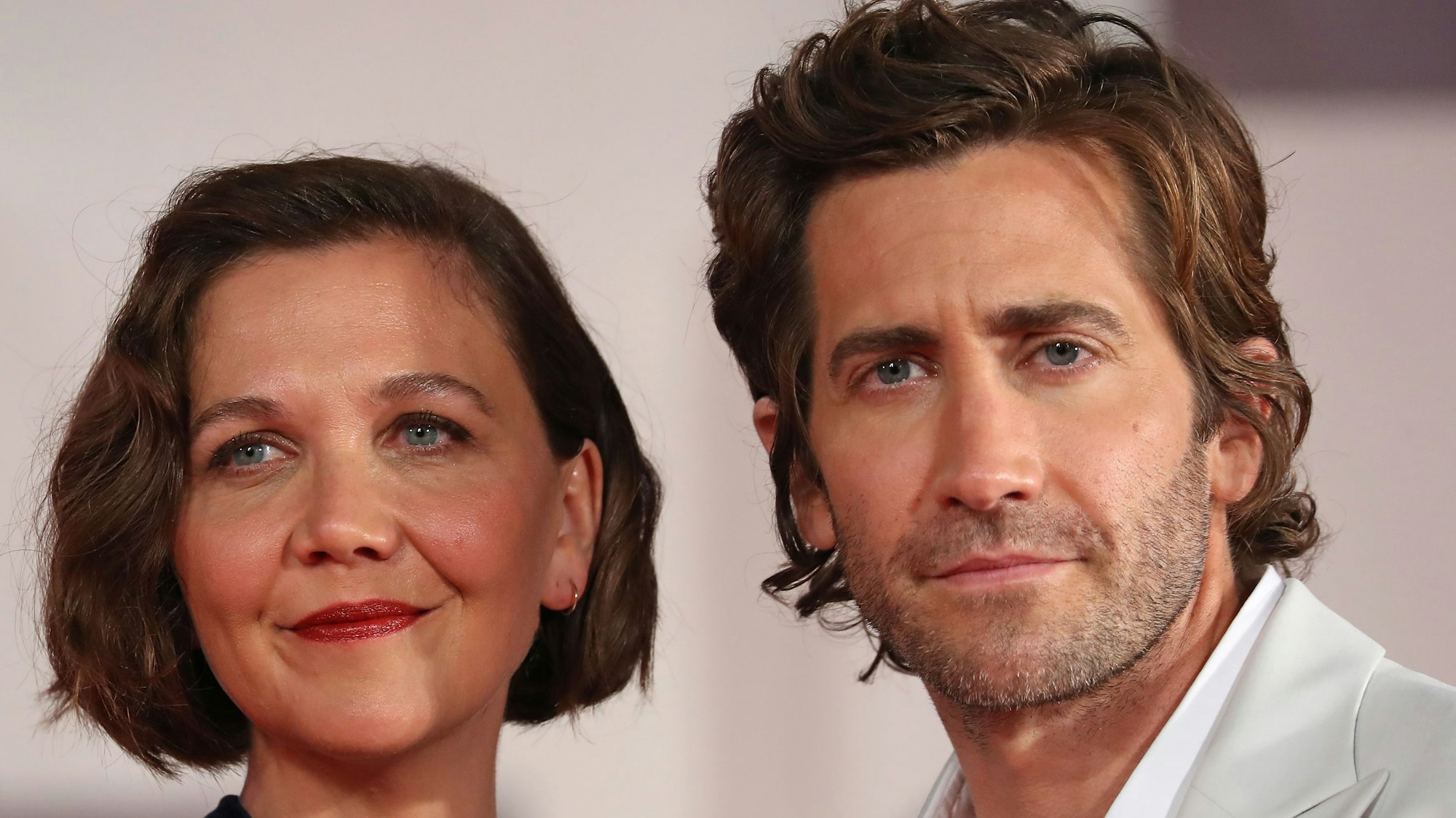 Maggie Gyllenhaal und Jake Gyllenhaal bei einer Filmpremiere.