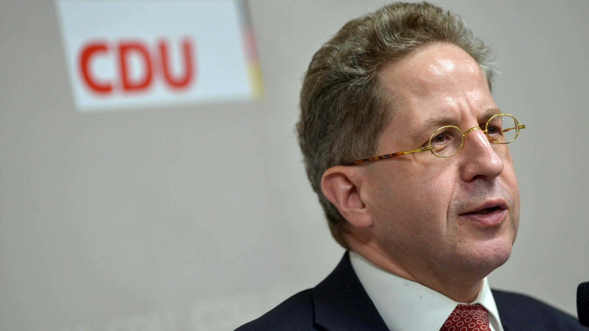 Hans-Georg Maaßen, ehemaliger Präsident des Bundesamtes für Verfassungsschutz (BfV), hält an einem Gesprächsabend der CDU einen Vortrag. (Archivbild)