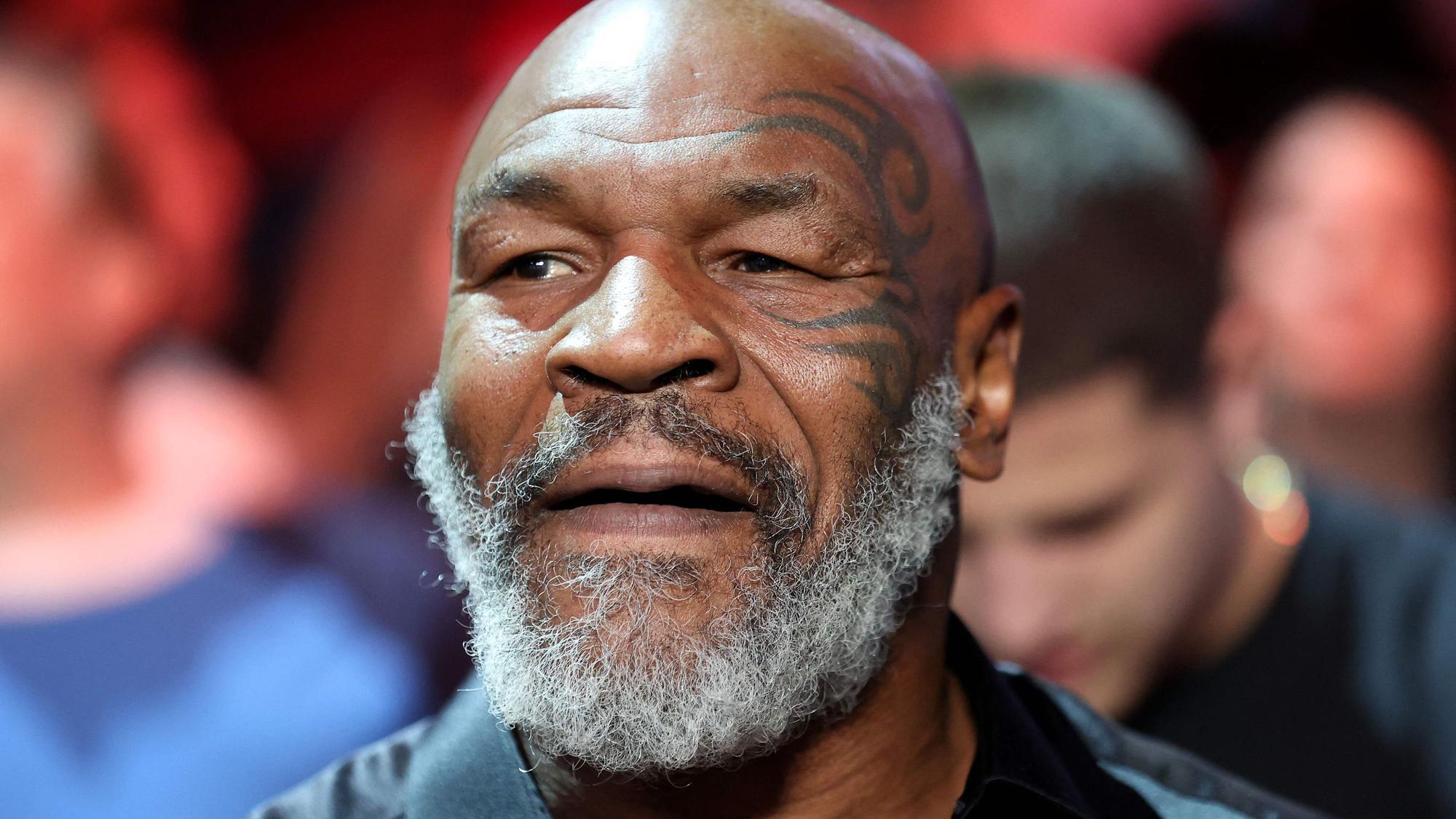 Man sieht Mike Tyson.