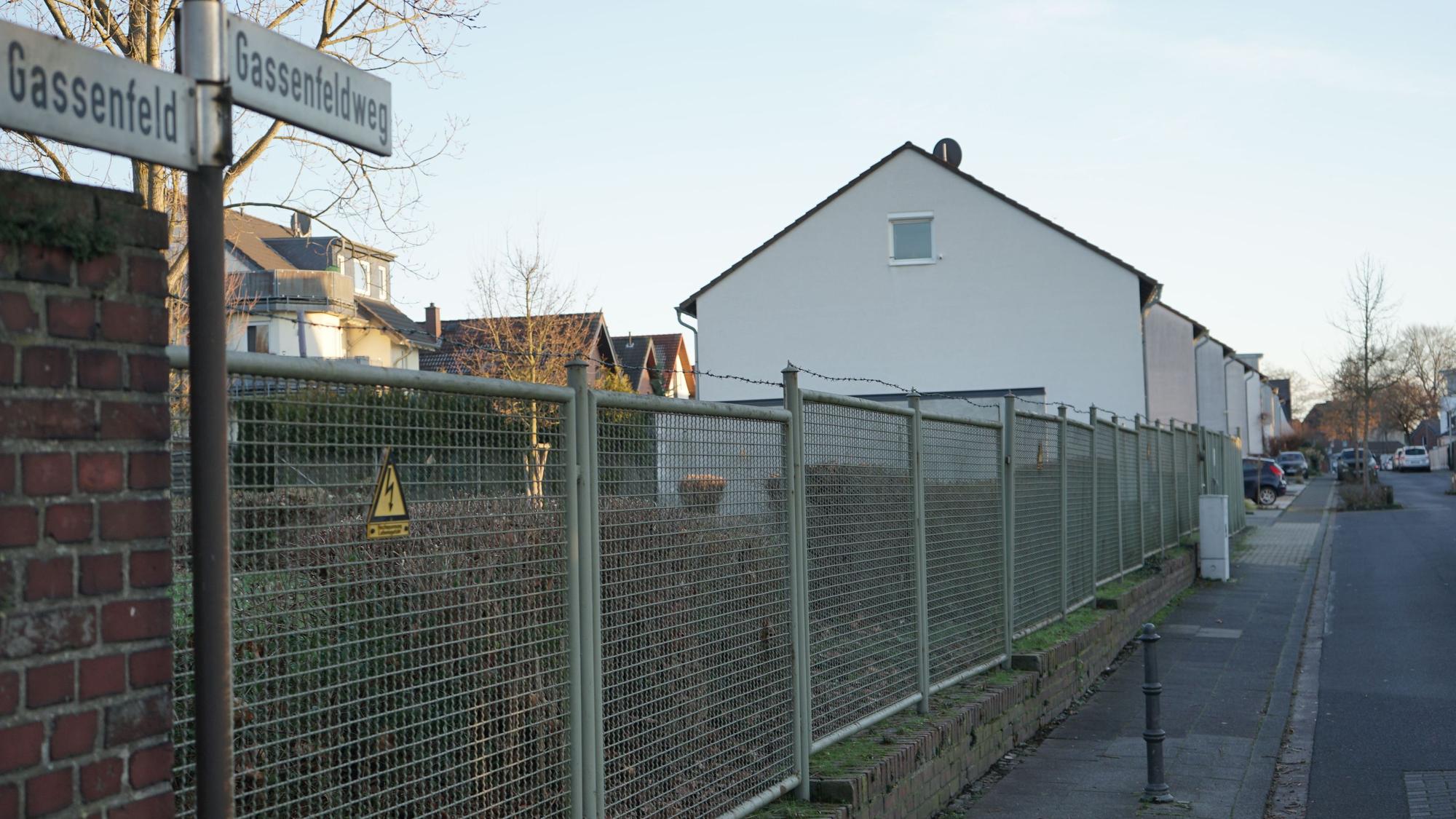 Am Gassenfeldweg soll in den nächsten Jahren ein neuer Kindergarten entstehen. In dem Gebäude sollen etwa 110 Kinder Platz haben.