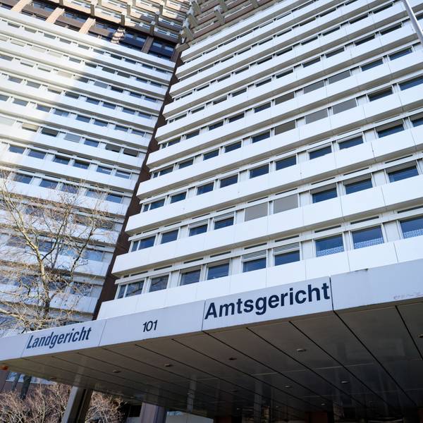 Amts- und Landgericht Köln, Außenansicht