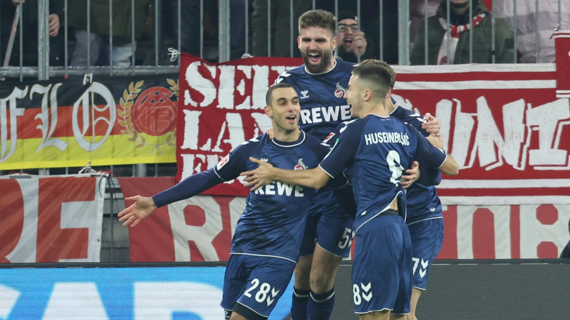 Jubel bei den Kölner Profis in München.