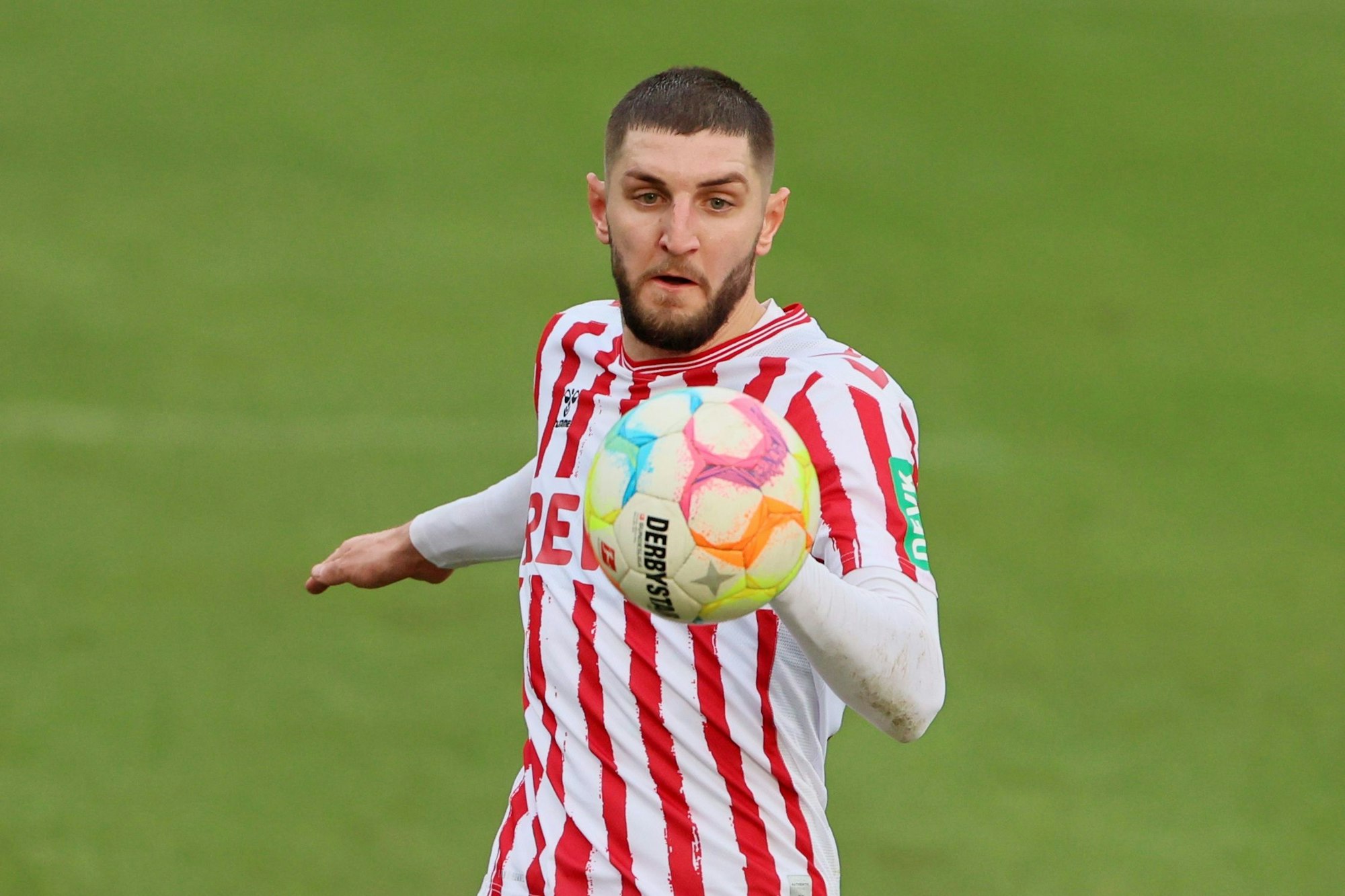 Verteidiger Jeff Chabot absolviert ein Testspiel für den 1. FC Köln.