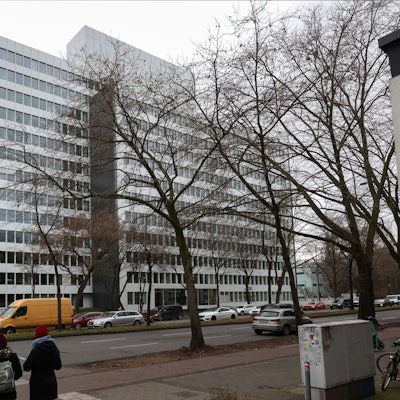 Die Deutsche Lufthansa Aktiengesellschaft hat ihren Firmensitz in Köln – und denkt über einen Umzug nach.