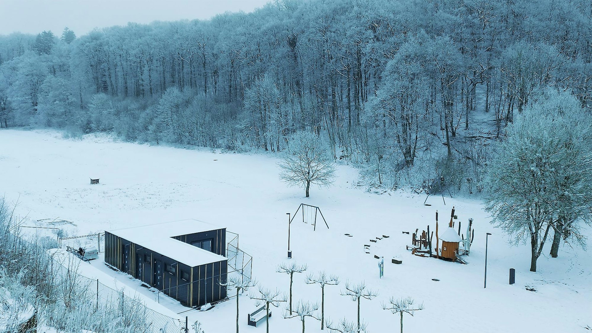 Das Giesenbachtal in Blankenheim ist tief verschneit.