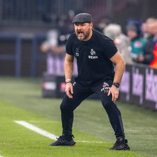 Kölns Trainer Steffen Baumgart gibt Anweisungen.