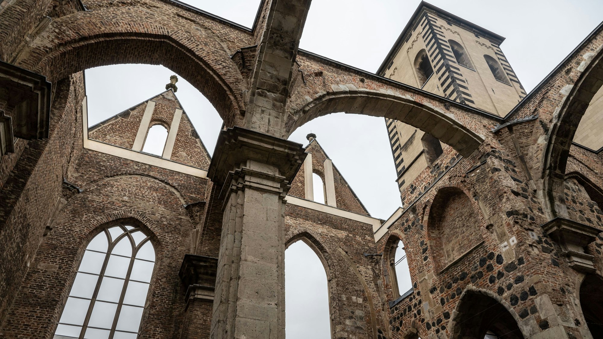 14.11.2021, Köln: Kirchenruine Alt St. Alban. Viaculturalis. Foto: Uwe Weiser