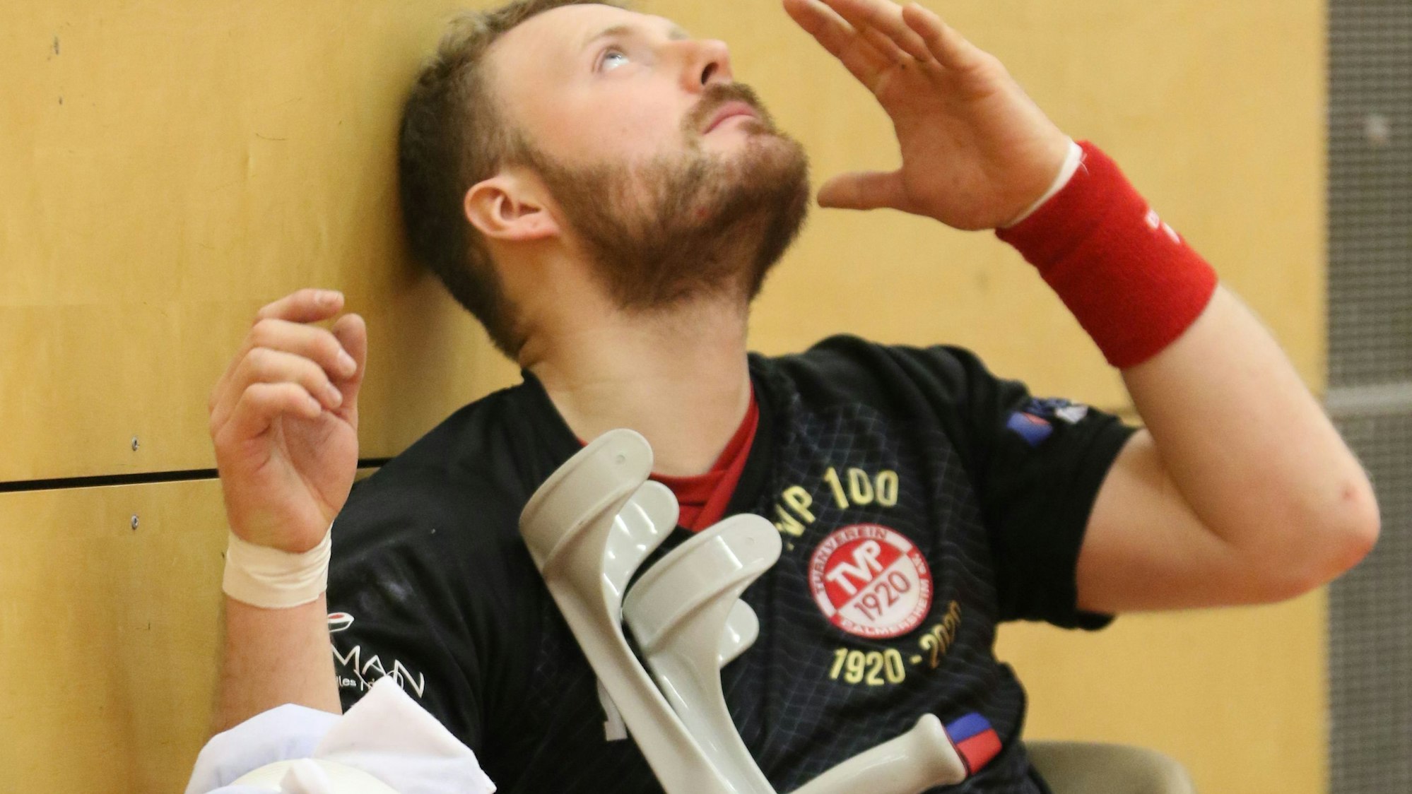 Palmersheims Leistungsträger René Lönenbach ist nach seiner Verletzung verzweifelt.