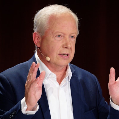 Tom Buhrow, aktueller ARD-Vorsitzender und WDR-Intendant, spricht während eines Pressegesprächs. Buhrow sprach am 14.12.2022 im Berliner Abgeordnetenhaus über das Thema Verlagerung von klassischem TV-Angebot mit fortlaufendem Programm zu Angeboten im Internet - ohne genaue Pläne zu nennen, welchen oder welche der Spartenkanäle er meinte.