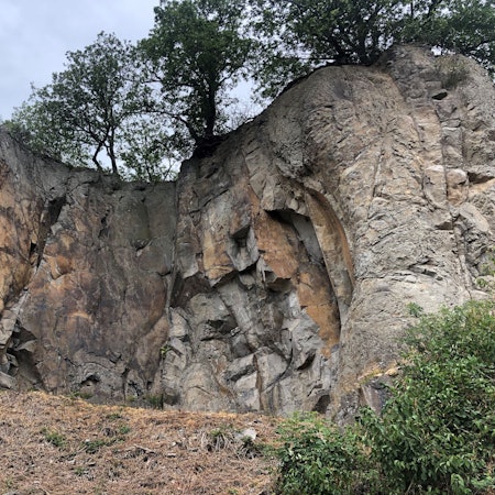 Die Zwergenhöhle im Siebengebirge.