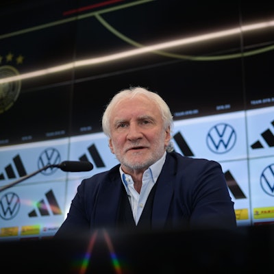 20.01.2023, Hessen, Frankfurt/Main: Fußball: DFB-Pressekonferenz im DFB-Campus, Rudi Völler, neuer Sportdirektor der Fußball-Nationalmannschaft der Männer spricht während der Pressekonferenz. Foto: Sebastian Gollnow/dpa +++ dpa-Bildfunk +++