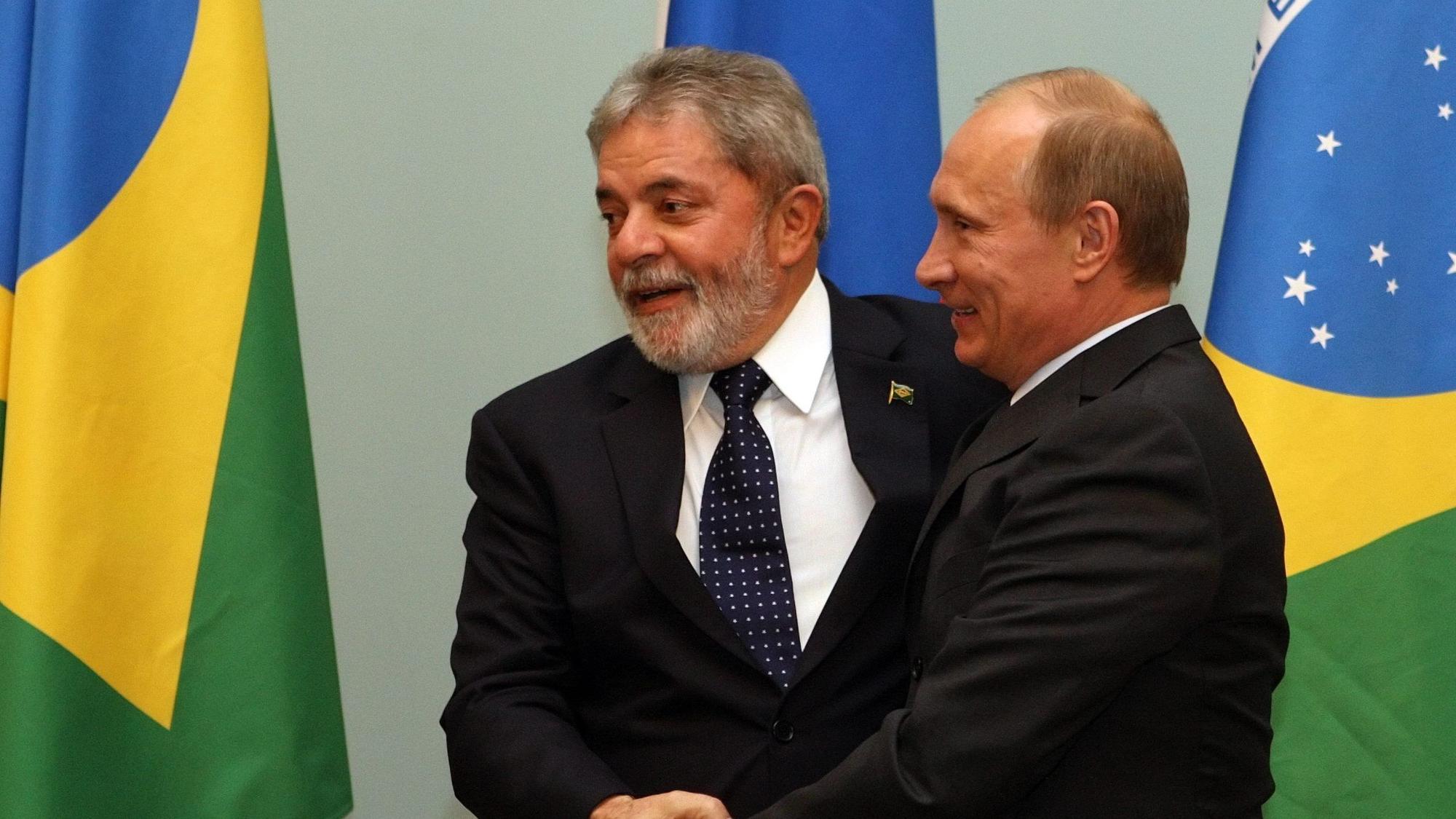 Der russische Präsident Wladimir Putin zusammen mit dem brasilianischen Präsidenten Luiz Ignacio Lula da Silva im Mai 2010. (Archivbild)