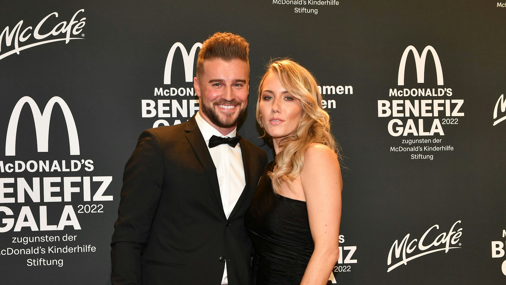 Laura Papendick (r.) und Alexander Hindersmann